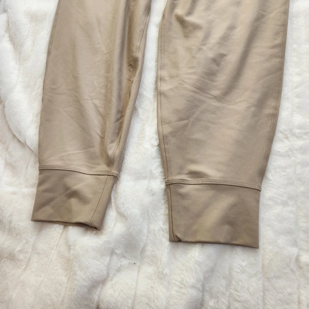 NEW Old Navy Active Powersoft High-Rise Jogger Ankle Pants Tan Womens Medium NWT